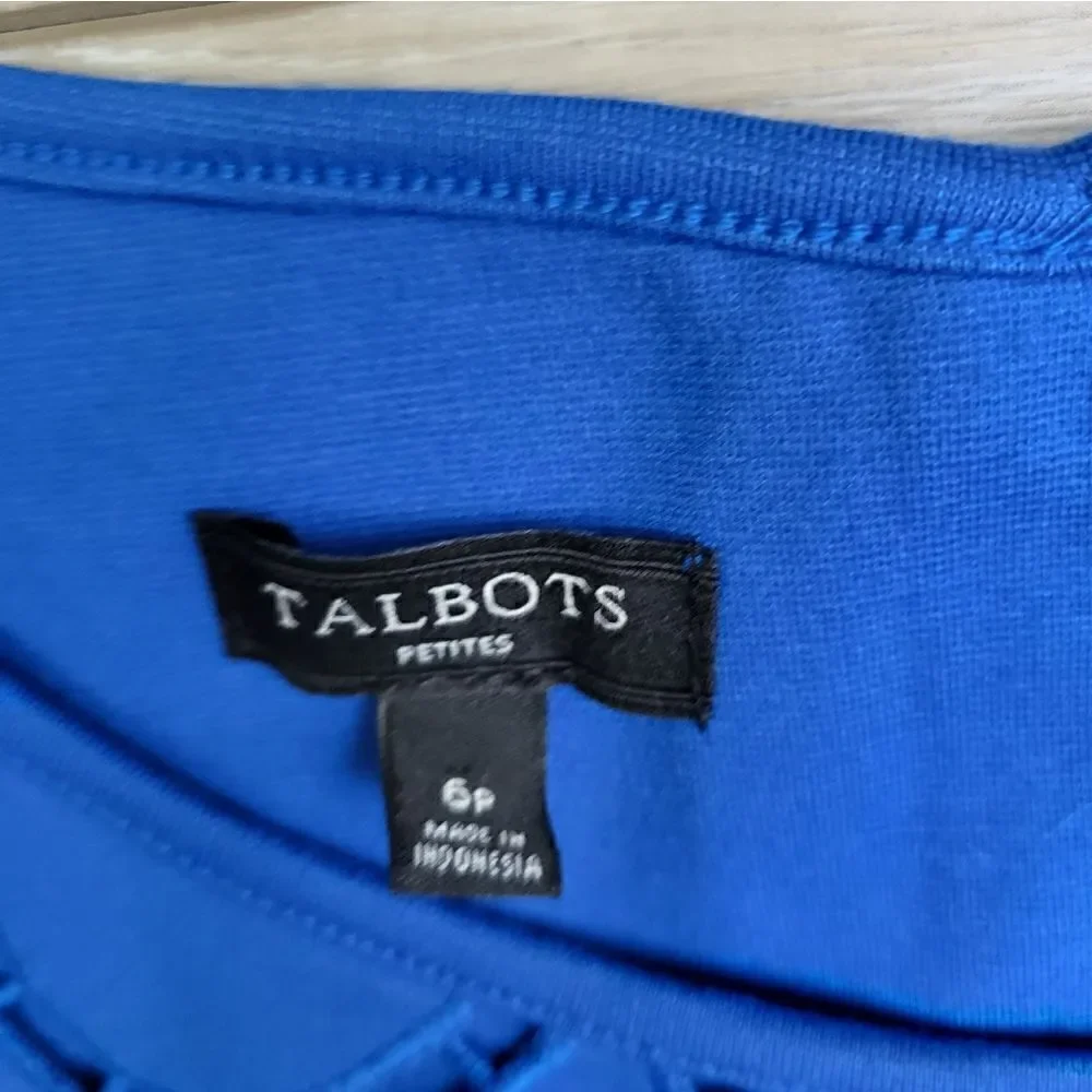Talbots scalloped neckline cutouts blue sheath dress curve hugging stretch 6p